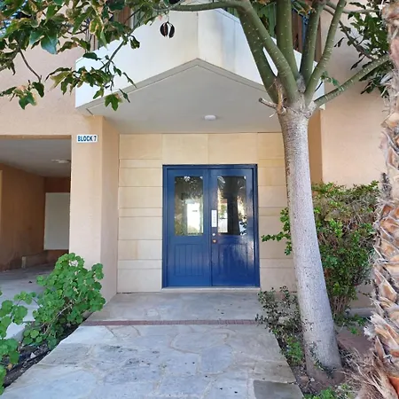 Apartamento Kings Palace - Spacious 2-bed With Sea Views And Large Patio *